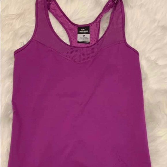nike women's activewear tops
